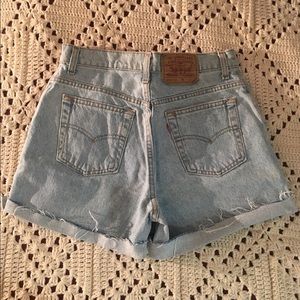 High rise vintage Levi’s shorts